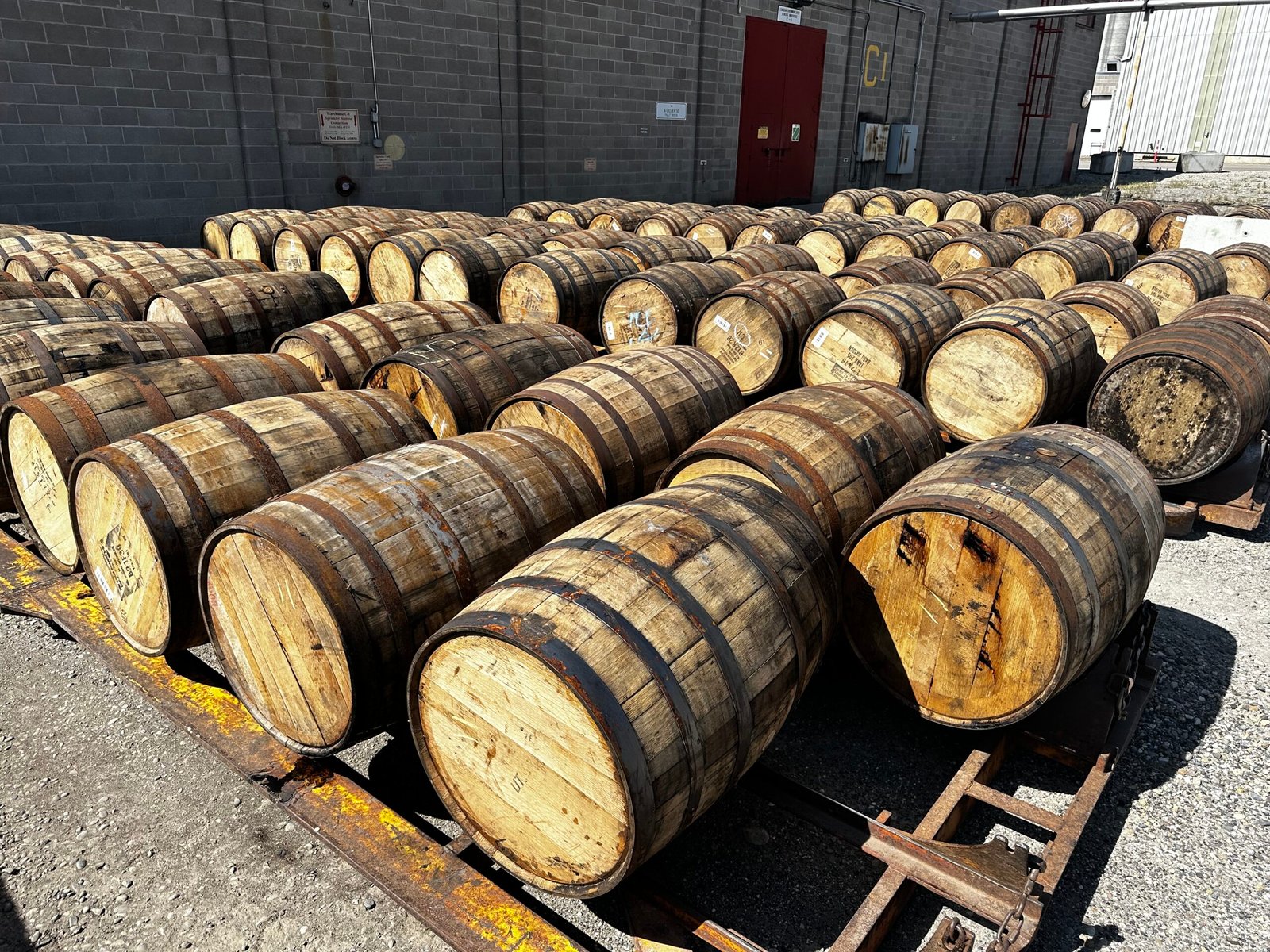 white oak bourbon barrels